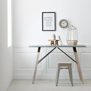 Minimalist Tables
