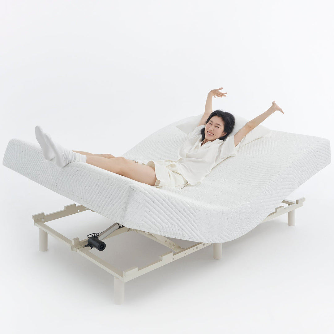 Minimalist metal electric adjustable bed frame with mattress 2in1 set upone primary product view.