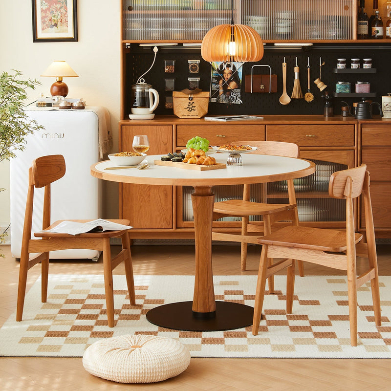 Round Dining Tables