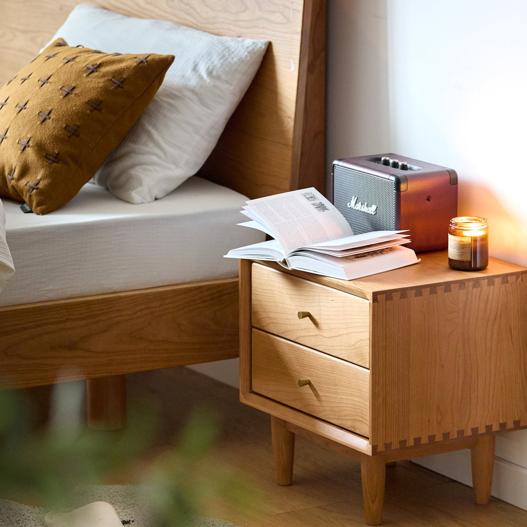 Scandinavian Cherry Wood Side Table GREEN