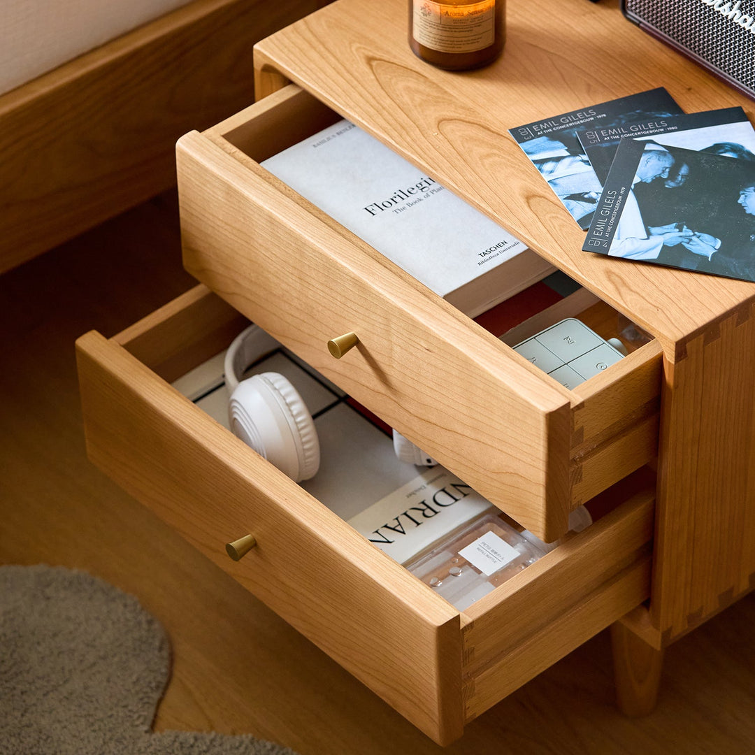 Scandinavian Cherry Wood Side Table GREEN