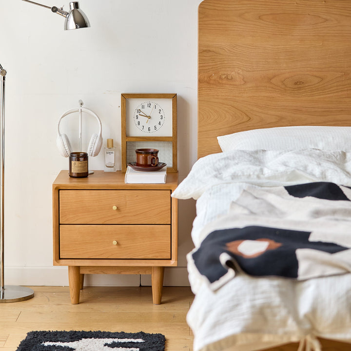 Scandinavian Cherry Wood Side Table GREEN