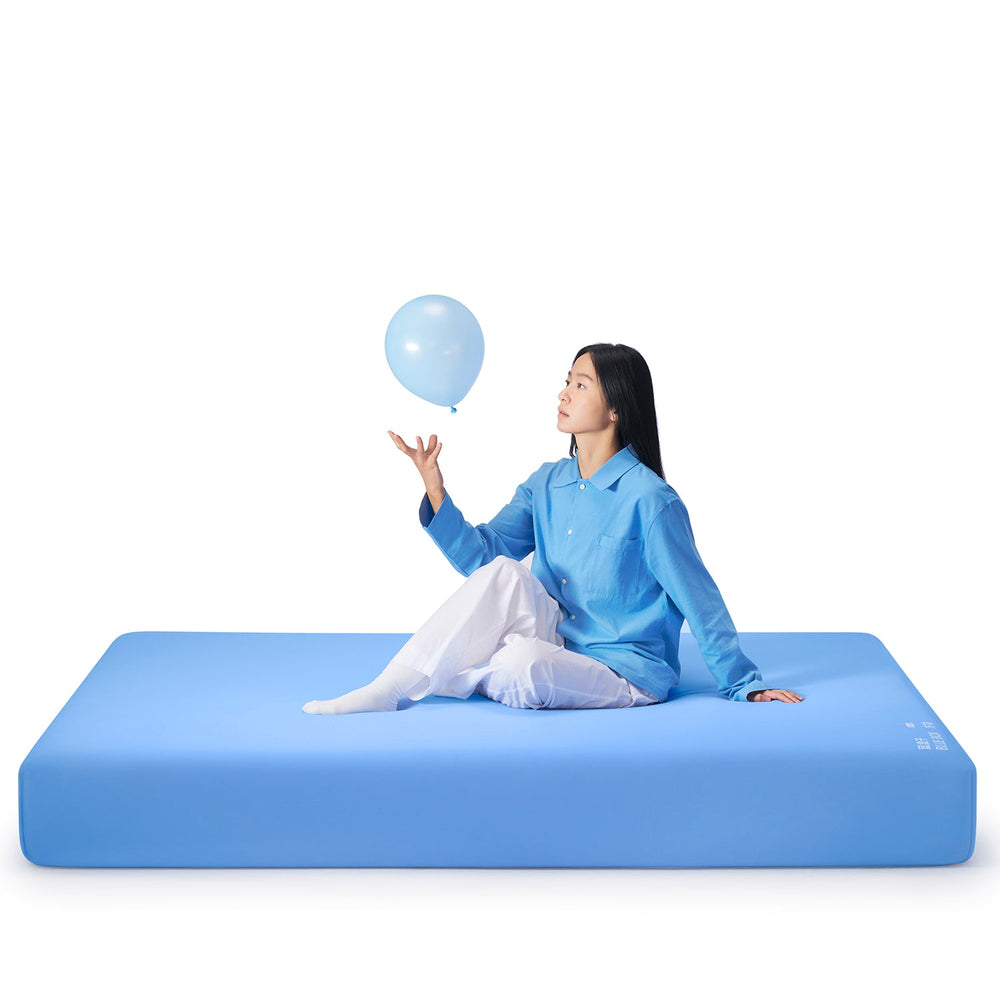 26cm pocket spring cooling skin mattress bluebox cube in white background.