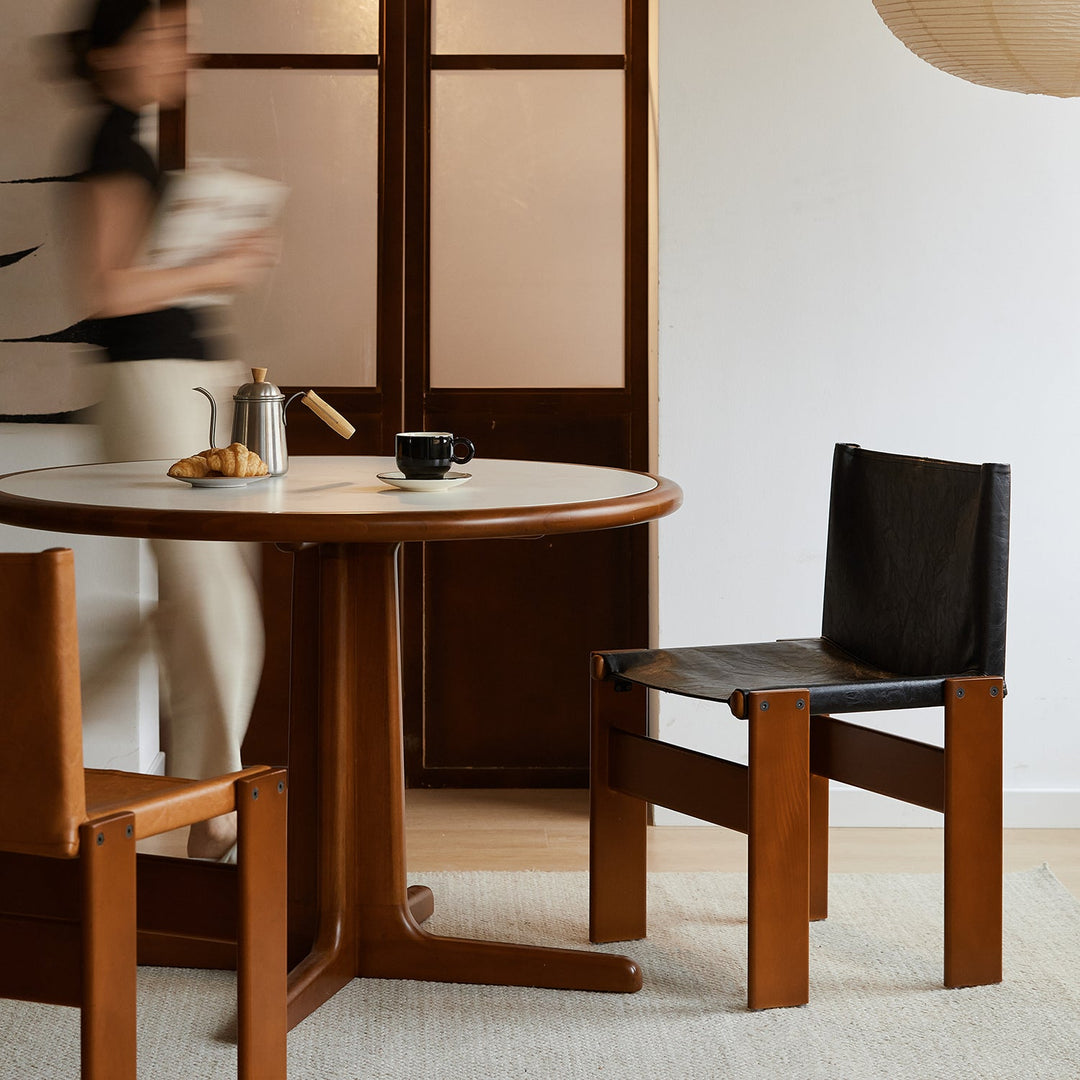 Bauhaus genuine leather dining chair tansu in close up details.