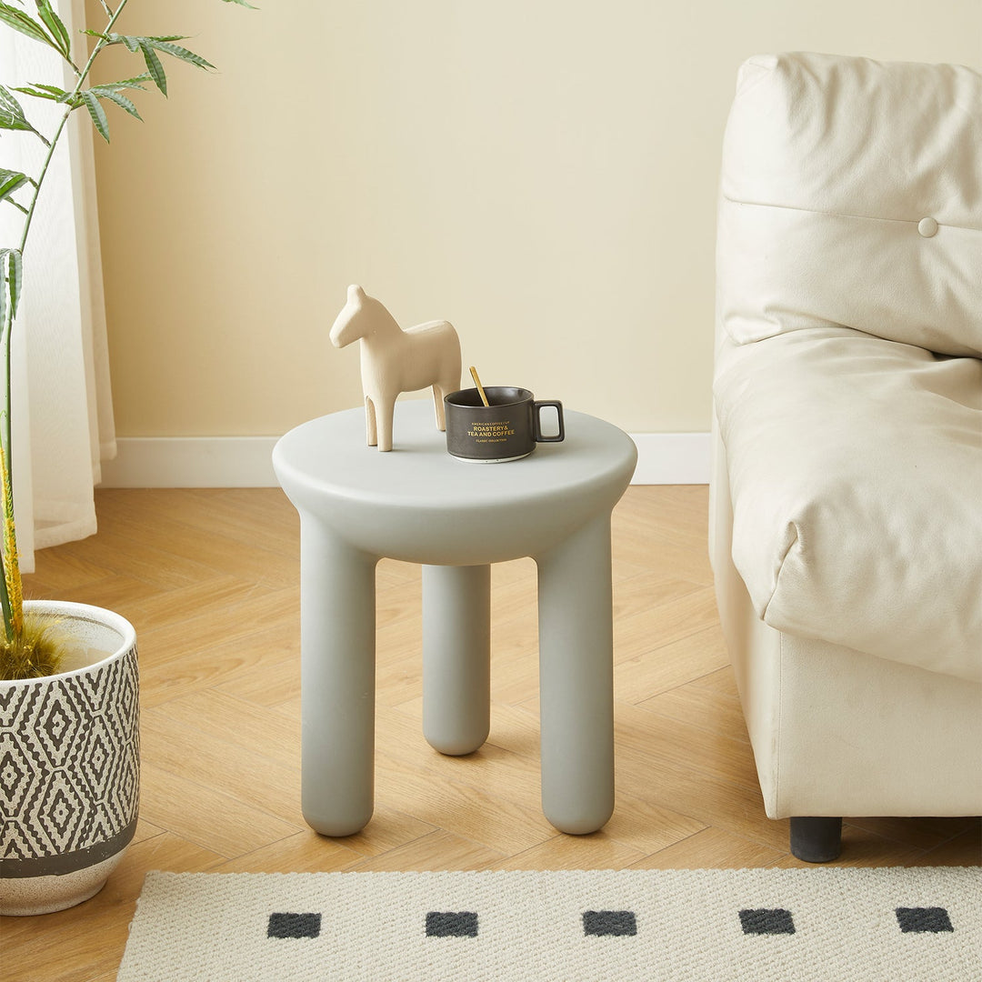 Contemporary Plastic Side Table SNAP