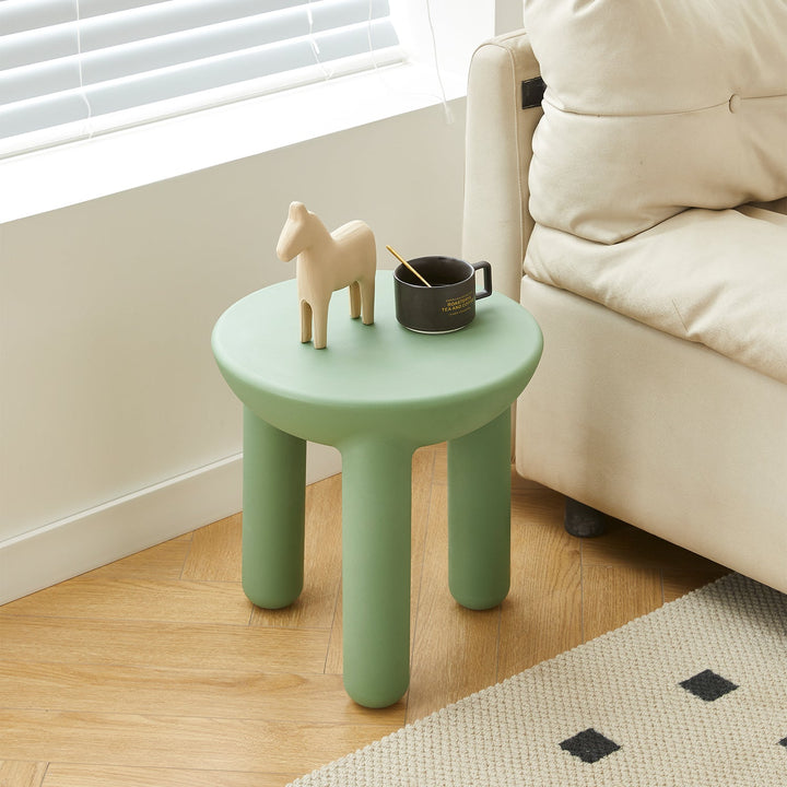 Contemporary Plastic Side Table SNAP