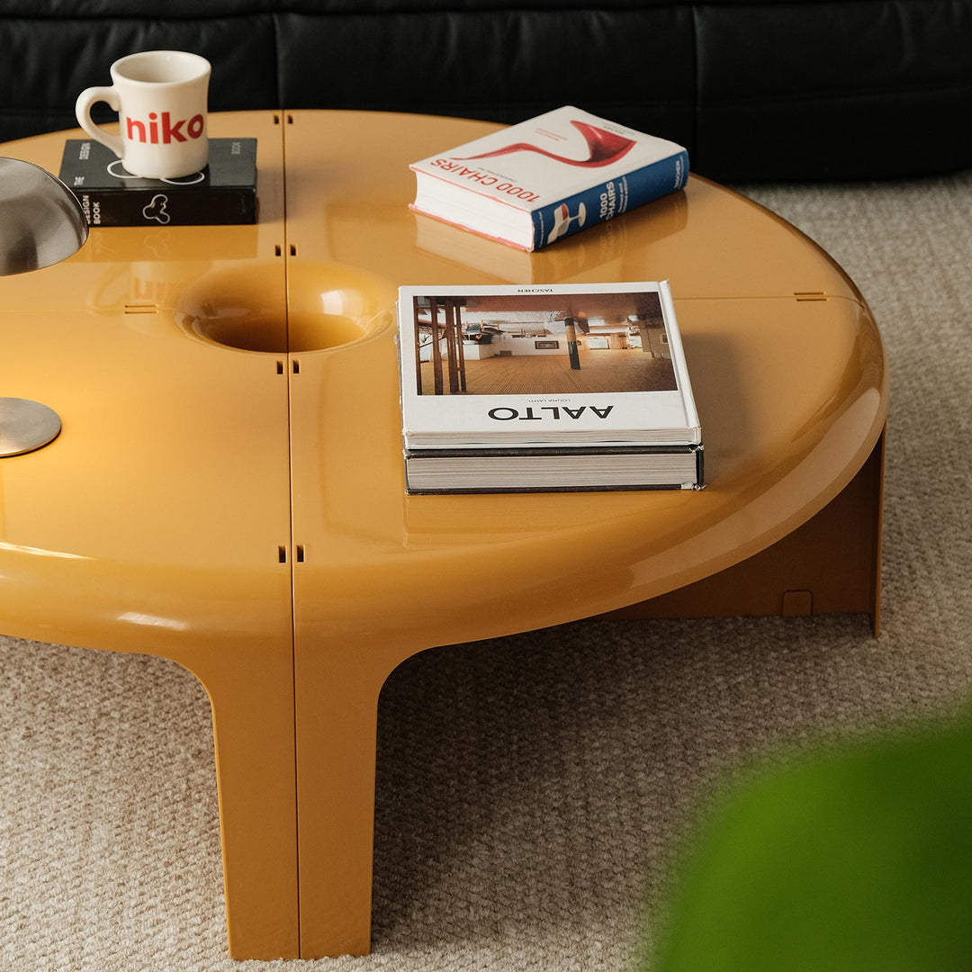 Bauhausabs transformable coffee table bobo in white background.