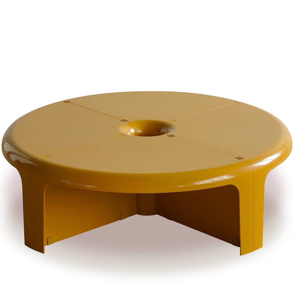 Bauhausabs transformable coffee table bobo in white background.