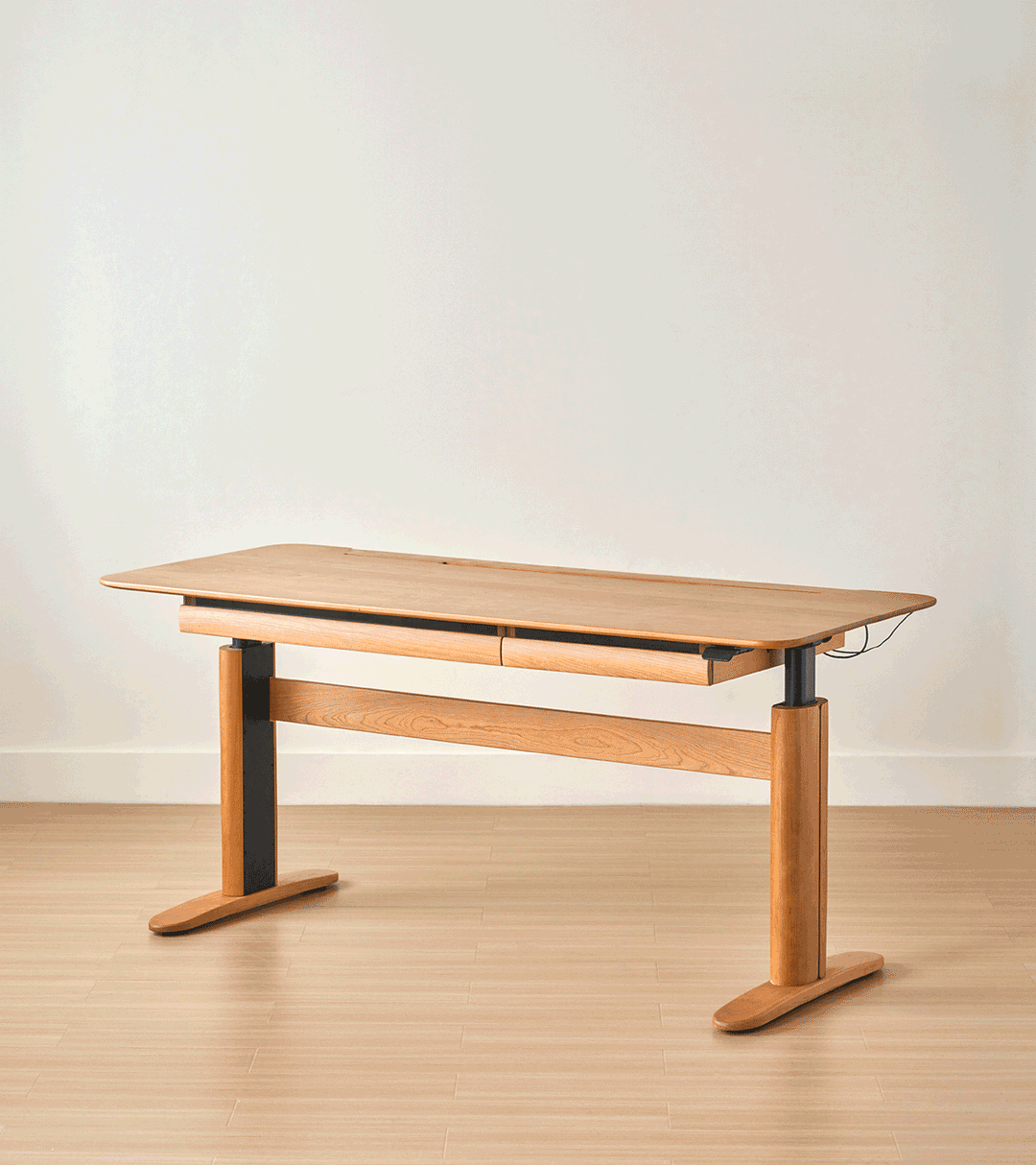 Scandinavian Cherry Wood Electric Height Adjustable Study Table UP