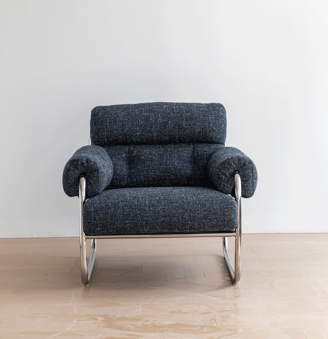 Bauhaus mix weave fabric 1 seater sofa becca in panoramic view.
