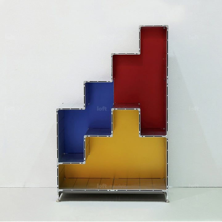 Bauhaus aluminium bookshelf cube in still life.
