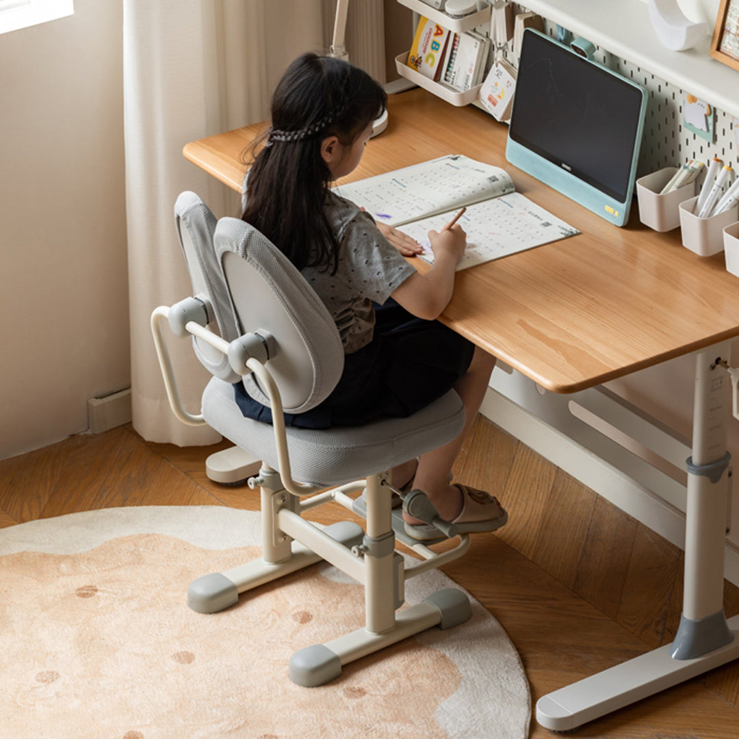 Modern Mesh Ergonomic Kids Study Chair ERGOKID