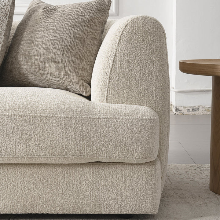 Minimalist velvet fabric modular l shape sectional sofa fable 3+l in close up details.