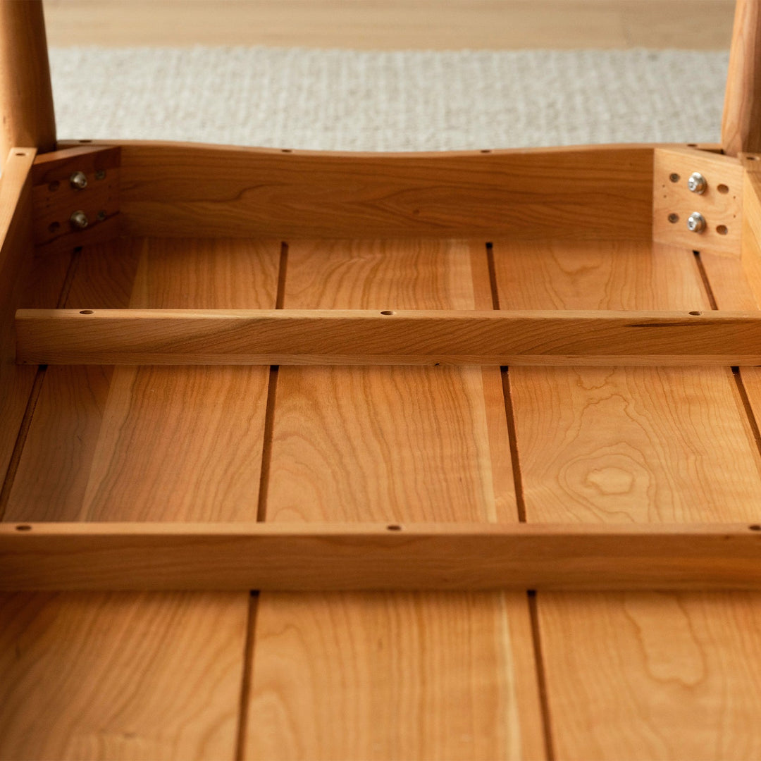Scandinavian cherry wood dining table green detail 1.