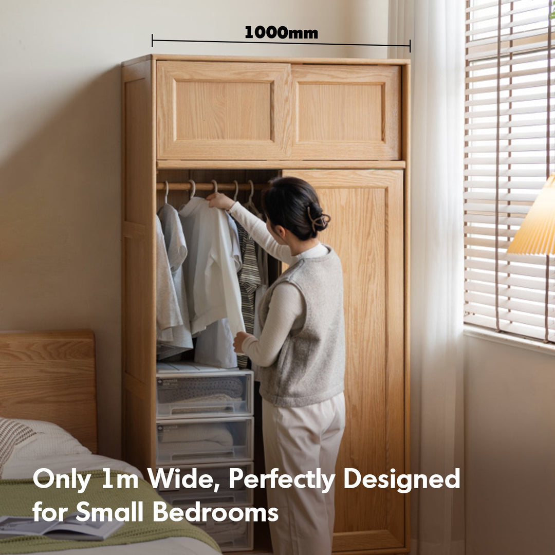 Scandinavian Oak Wood Sliding Door Wardrobe EDGE