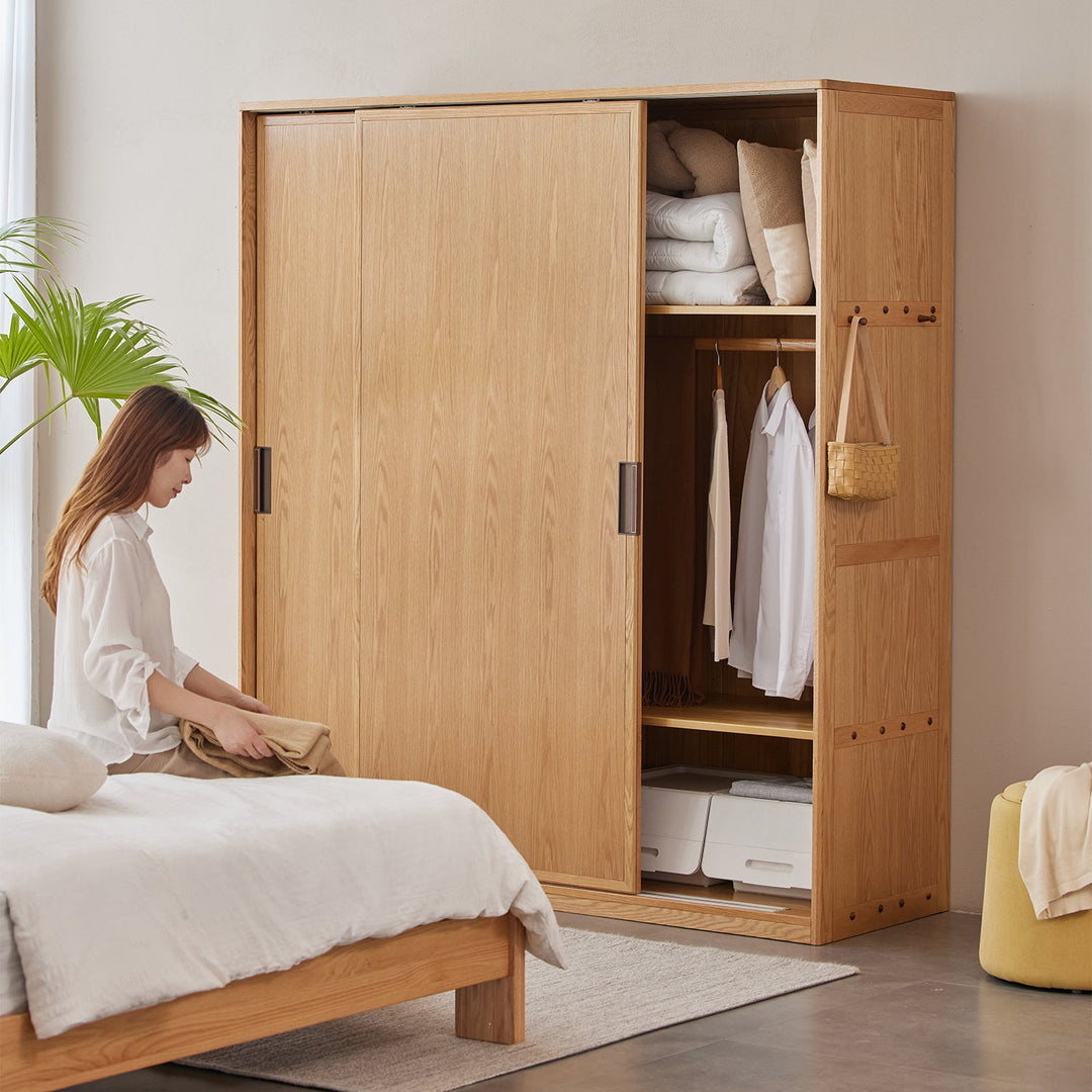 Scandinavian Oak Wood Sliding Door Wardrobe OAKLEY