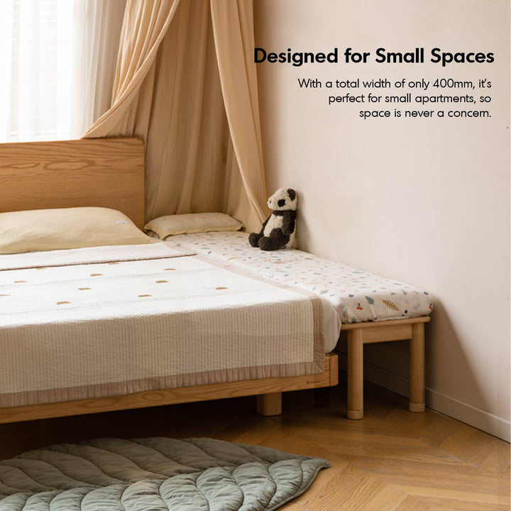 Scandinavian poplar wood extended splicing bed frame with mattress sela color swatches.