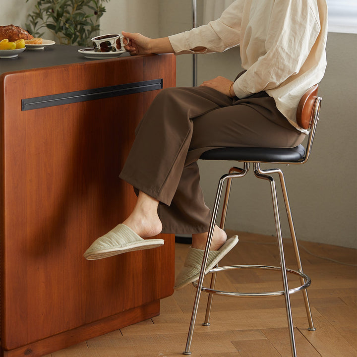 Bauhaus boxwood bar chair the old in real life style.
