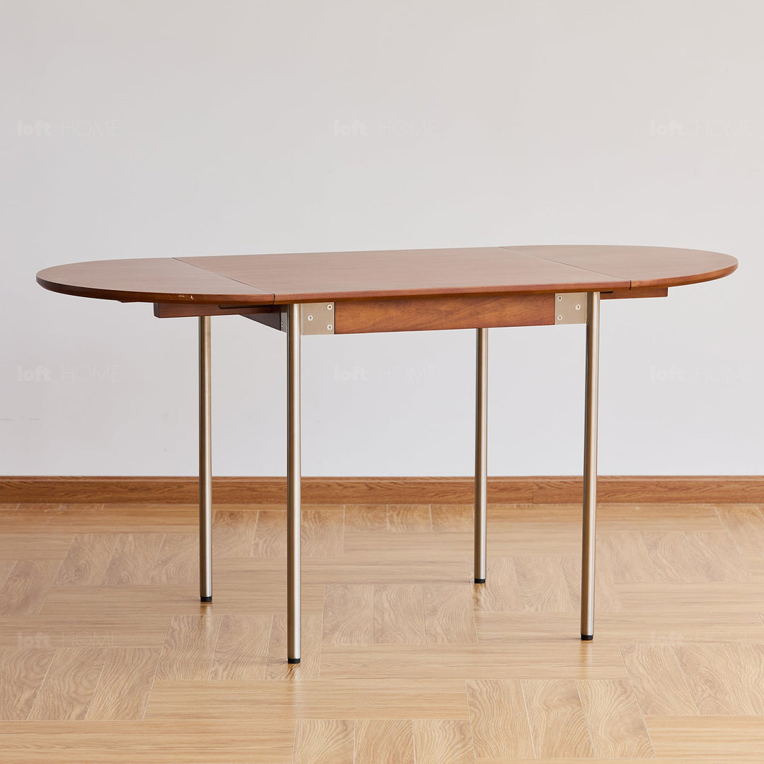 Bauhaus boxwood extendable oval dining table season detail 25.