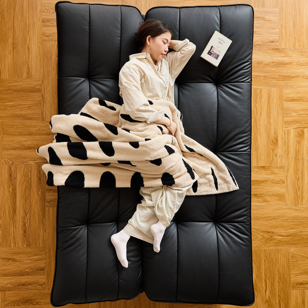 Bauhaus microfiber leather 3 seater sofa bed lie flat detail 4.
