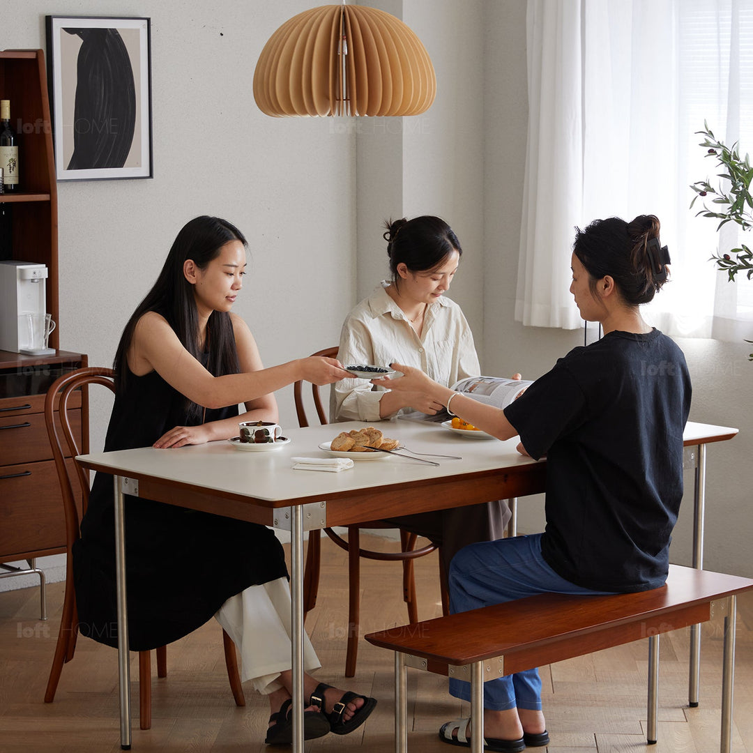 Vintage boxwood dining table season in details.