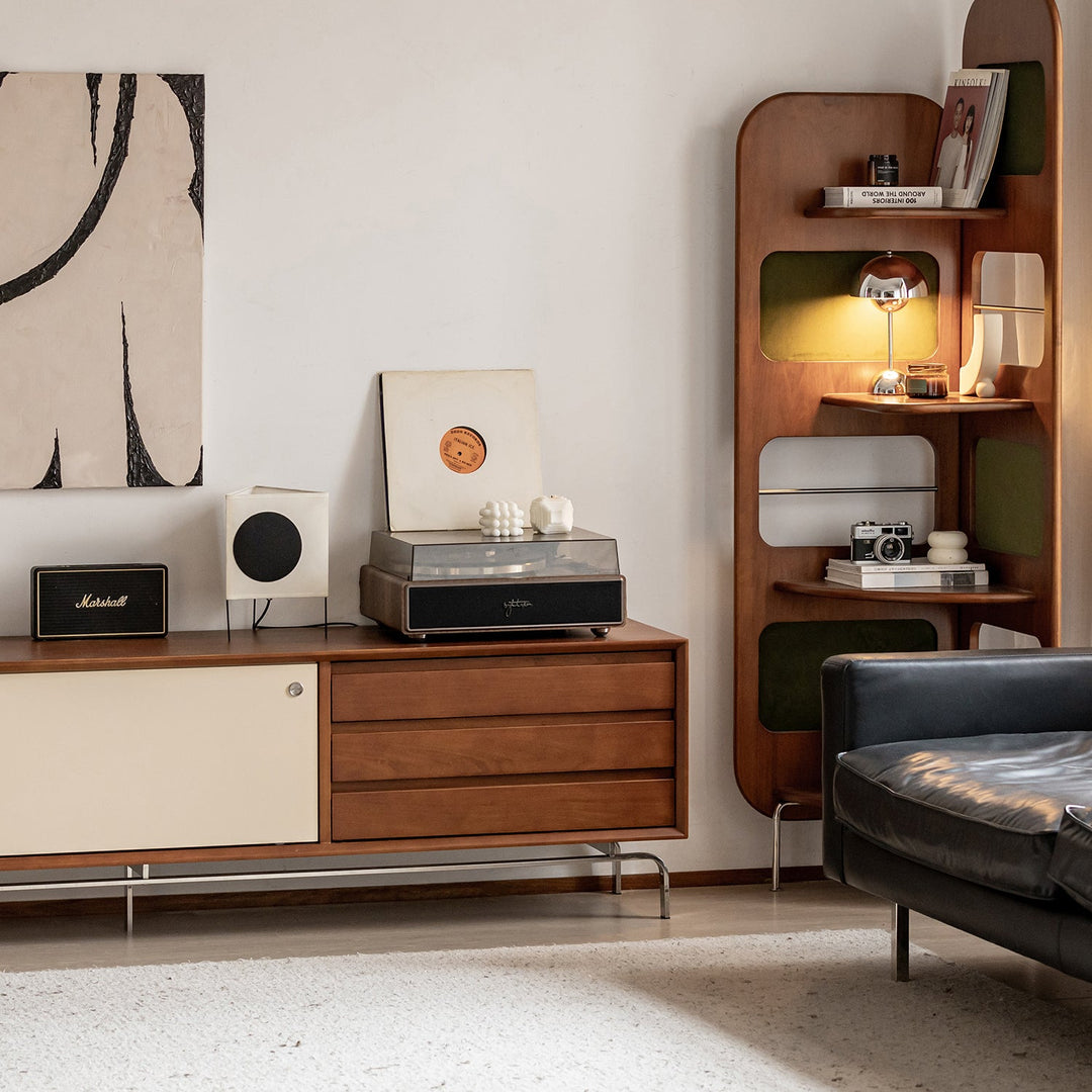 Vintage boxwood sliding door tv console moonrise detail 4.