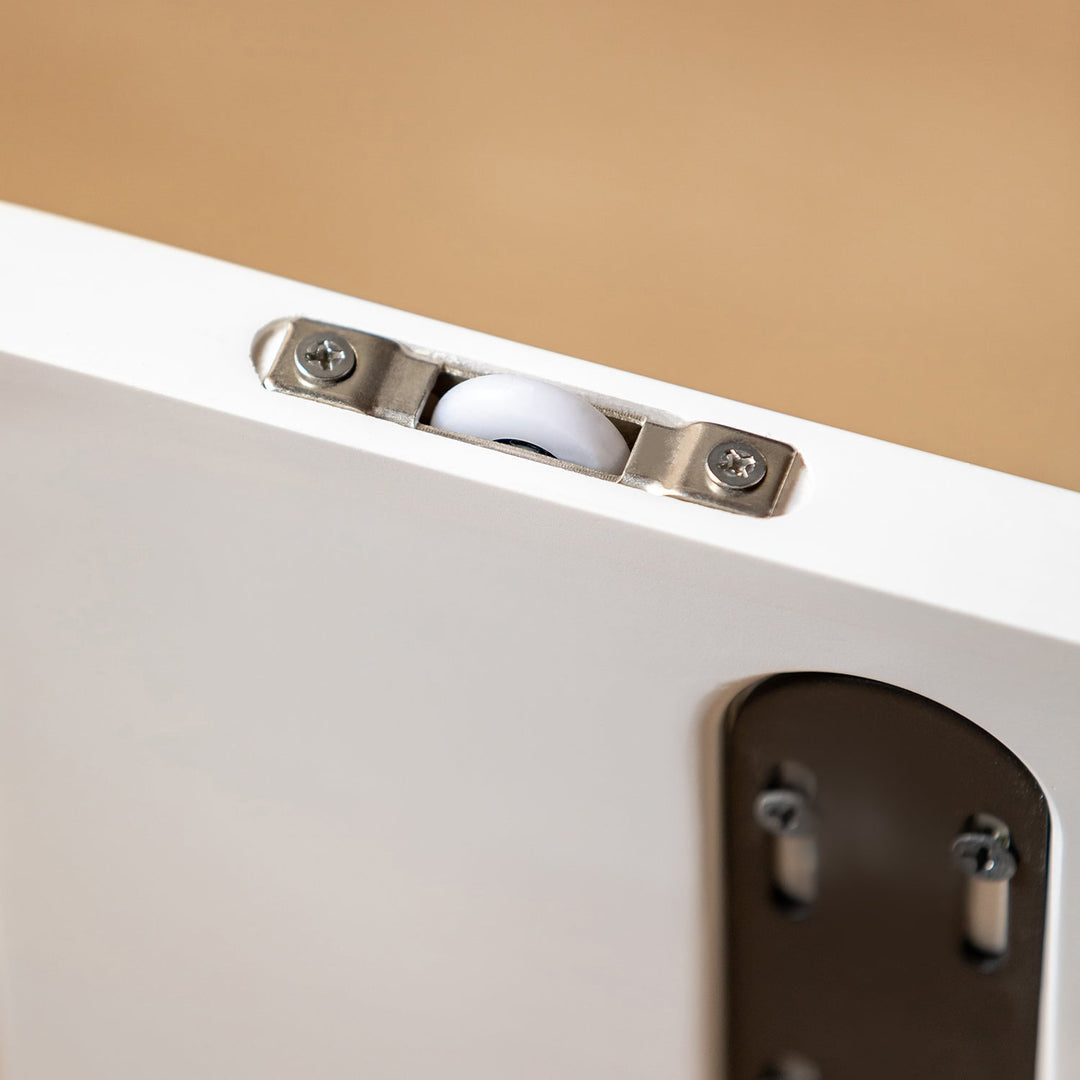 Bauhaus boxwood sliding door tv console moonrise detail 6.