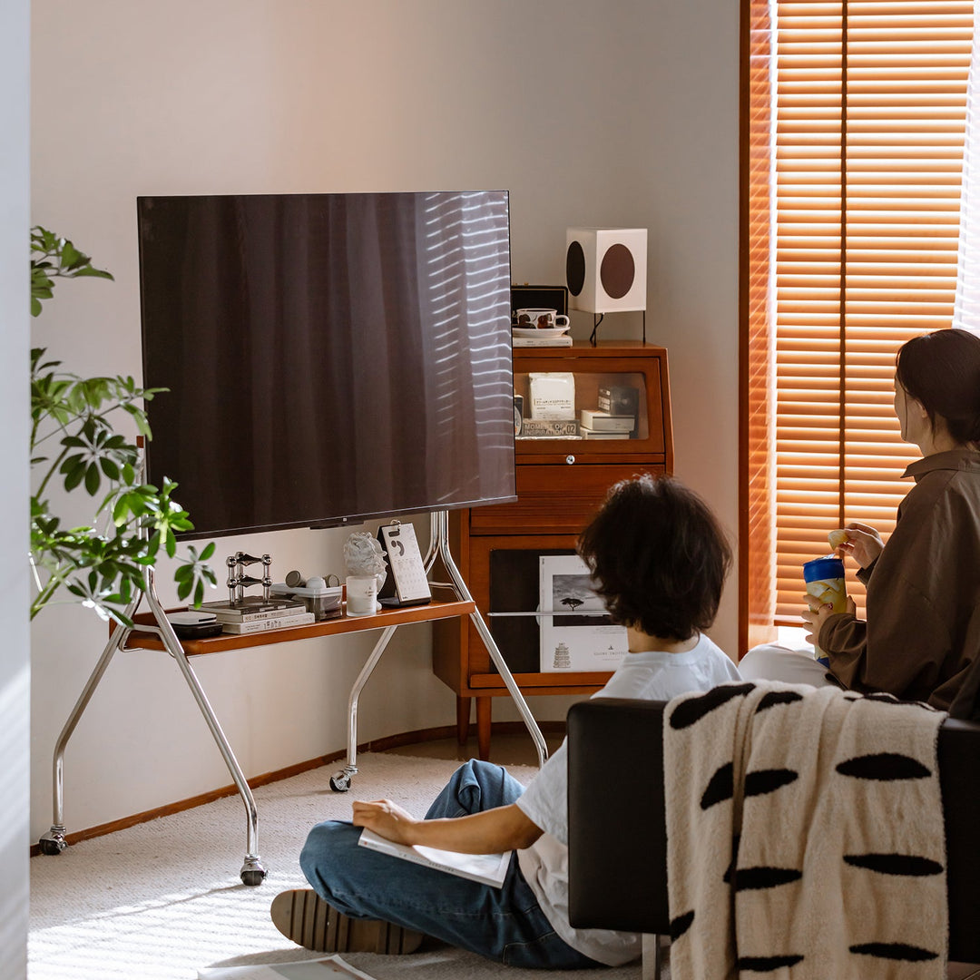 Vintage Boxwood TV Hanger CHARLES