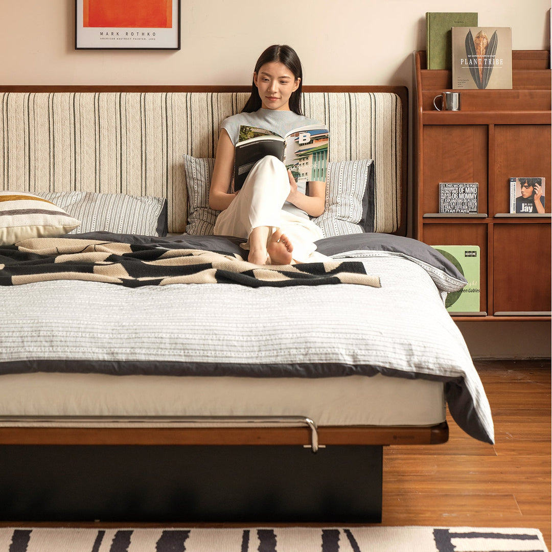 Bauhaus boxwood storage bed film with context.