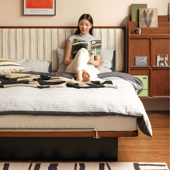 Bauhaus boxwood storage bed film with context.