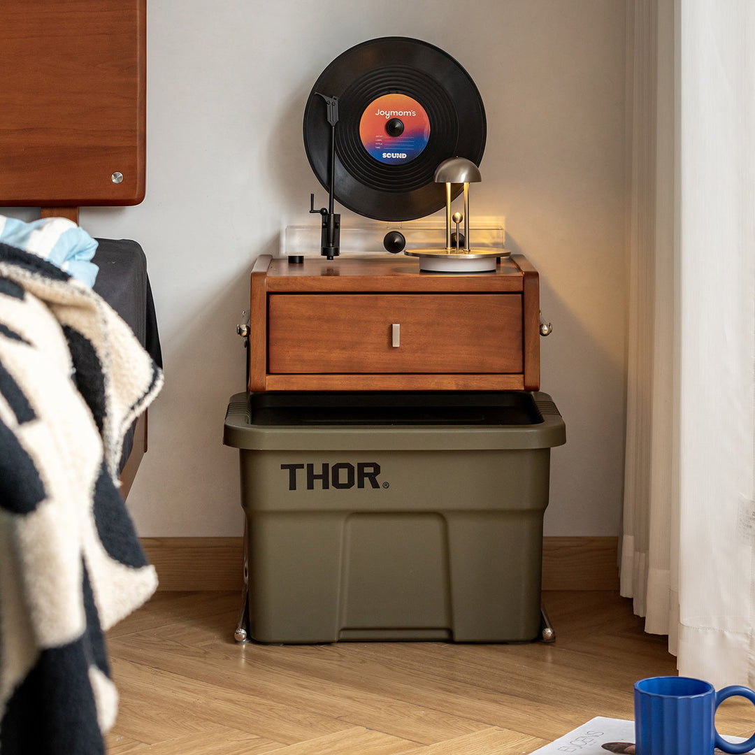 Bauhaus boxwood side table nobuo in real life style.