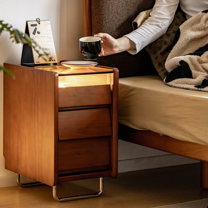 Bauhaus boxwood side table sita primary product view.