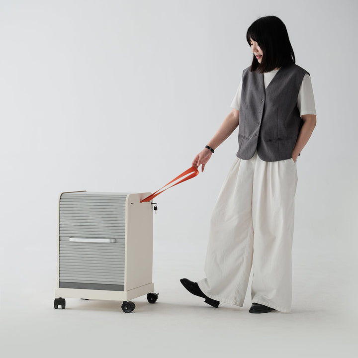 Bauhaus plastic removable side table follow me material variants.