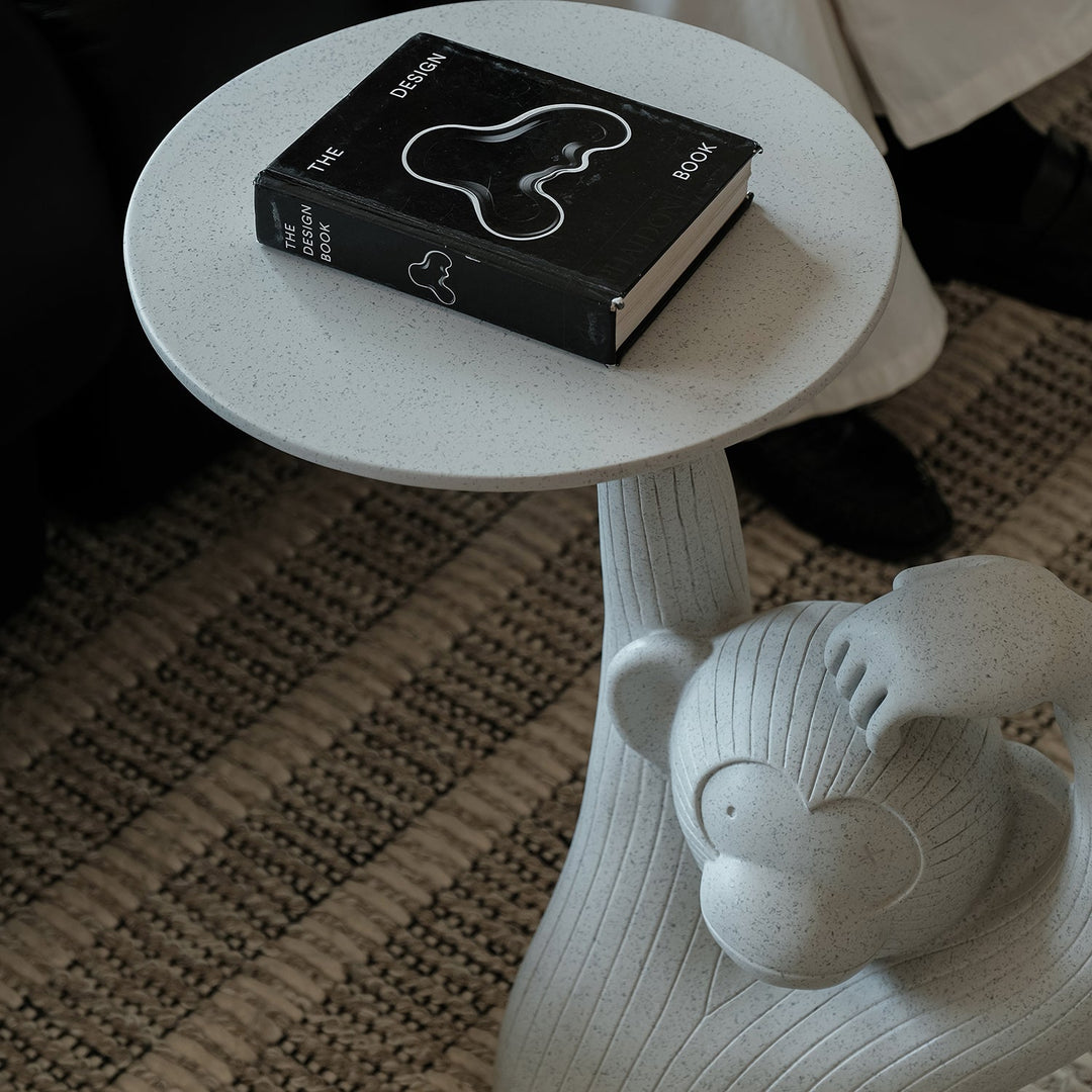 Bauhaus fiberglass side table monkey size charts.