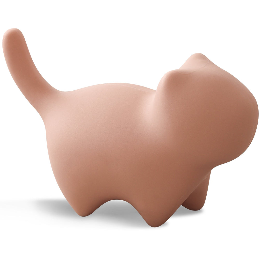 Bauhaus plastic ottoman cat in panoramic view.
