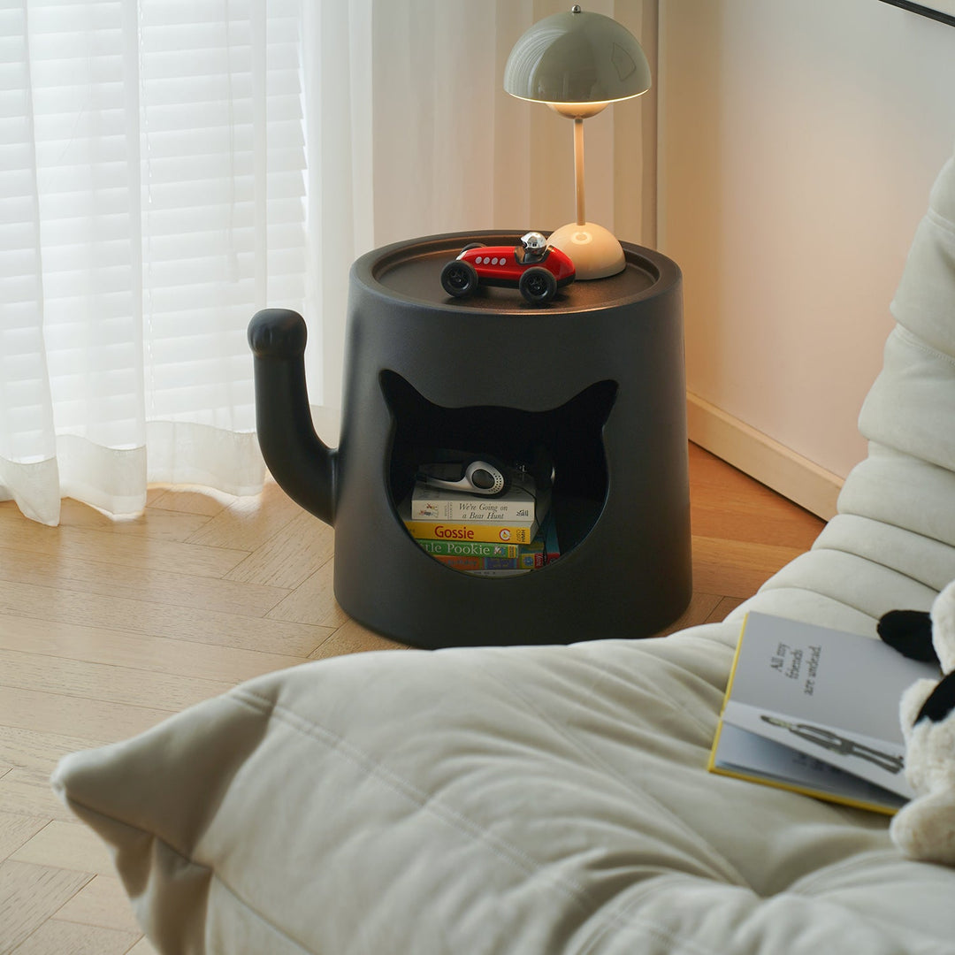 Contemporary Plastic Side Table CAT HOUSE