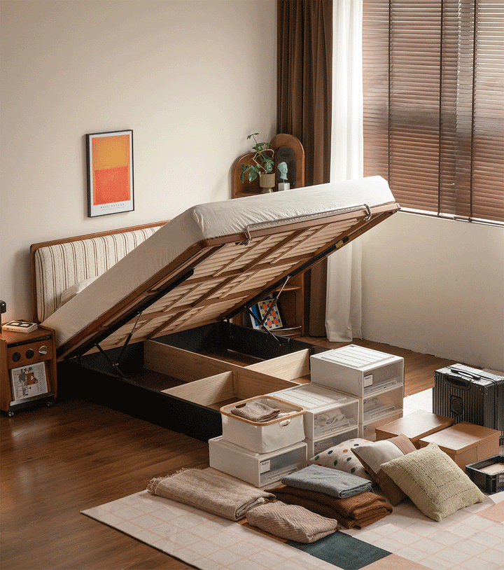 Bauhaus boxwood storage bed film in still life.