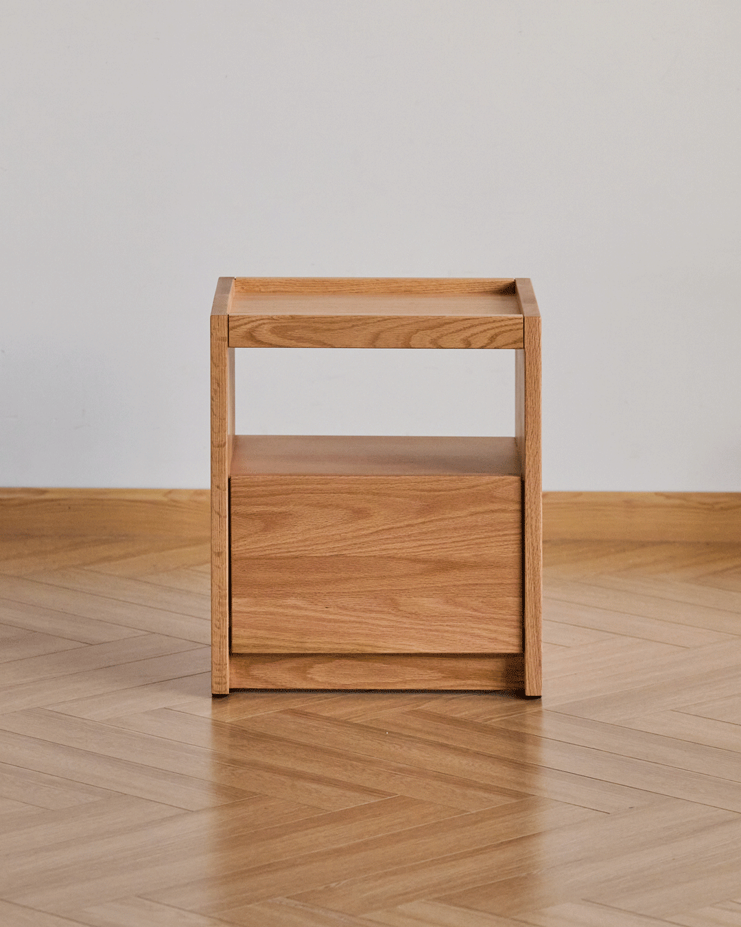 Scandinavian oak wood side table sugar color swatches.