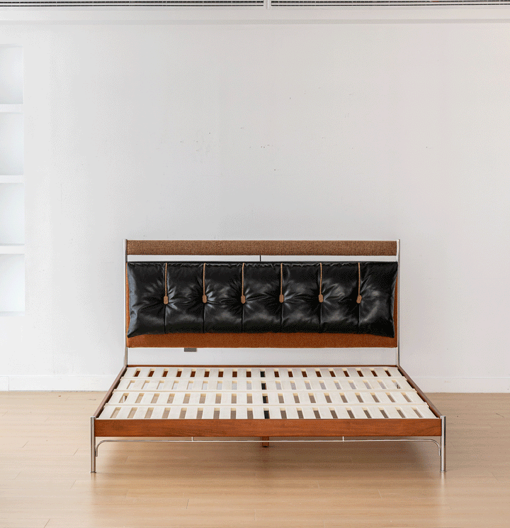 Bauhaus genuine leather bed supple black in still life.