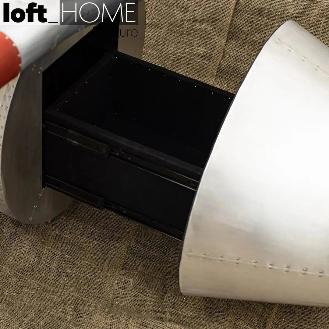 Industrial aluminium study table aircraft engine in panoramic view.