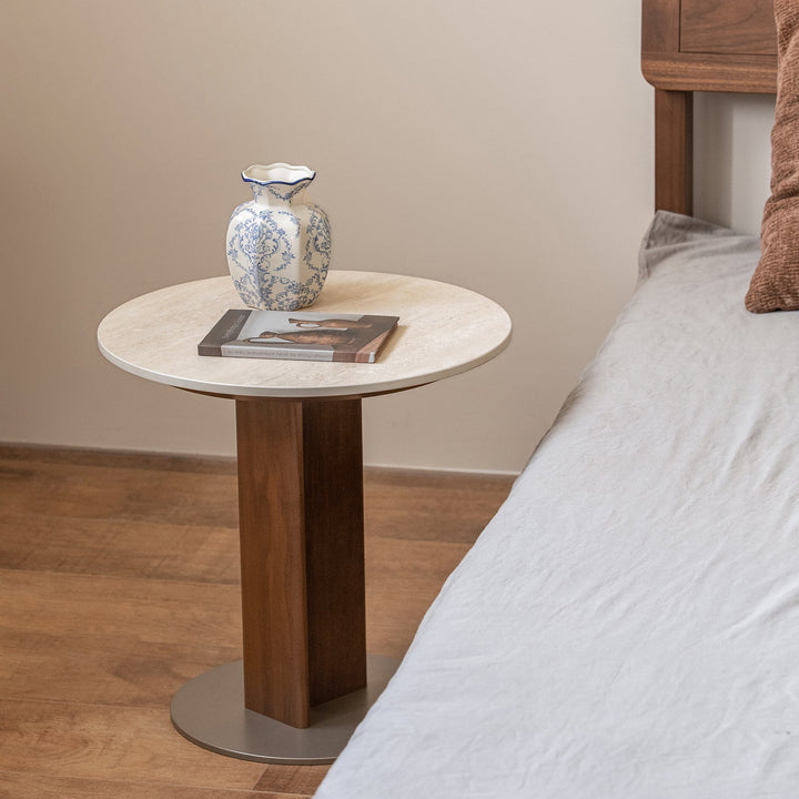 Japandi sintered stone coffee table set vale in close up details.