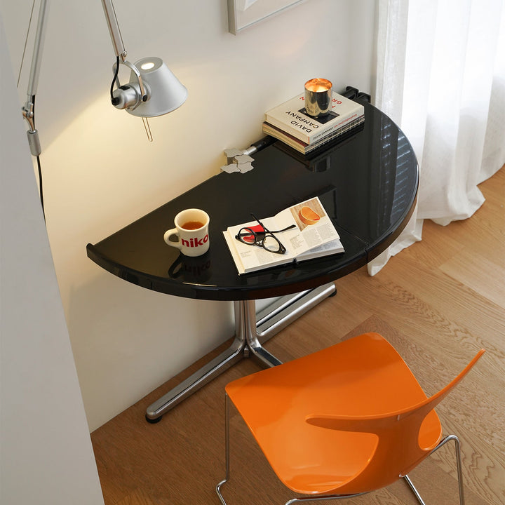 Minimalist abs steel round dining table donut environmental situation.