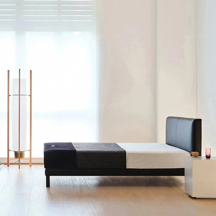 Minimalist fabric bed vem detail 1.