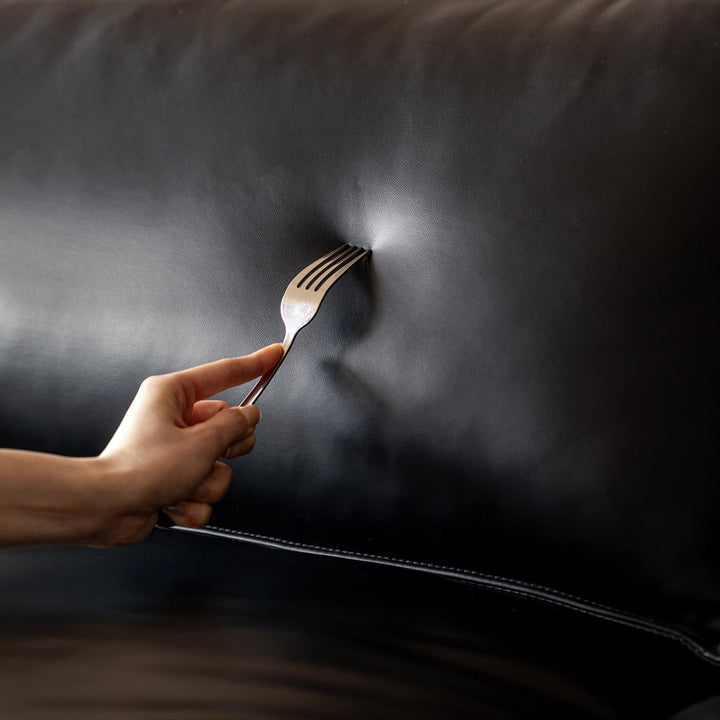 Minimalist Microfiber Leather 1 seater sofa unique in real life style.