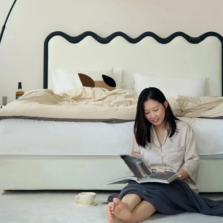 Modern Leather Bed RIPPLE