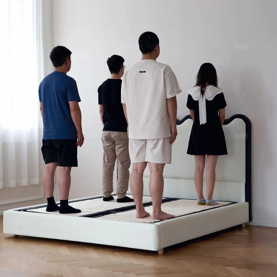 Modern Leather Bed RIPPLE