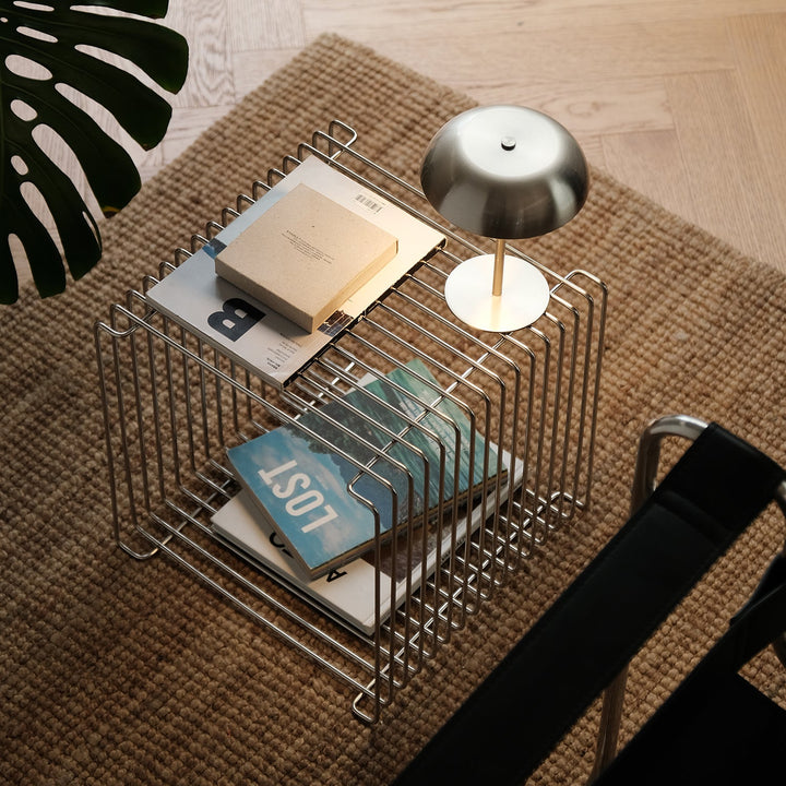 Minimalist Steel Side Table PANTON WIRE