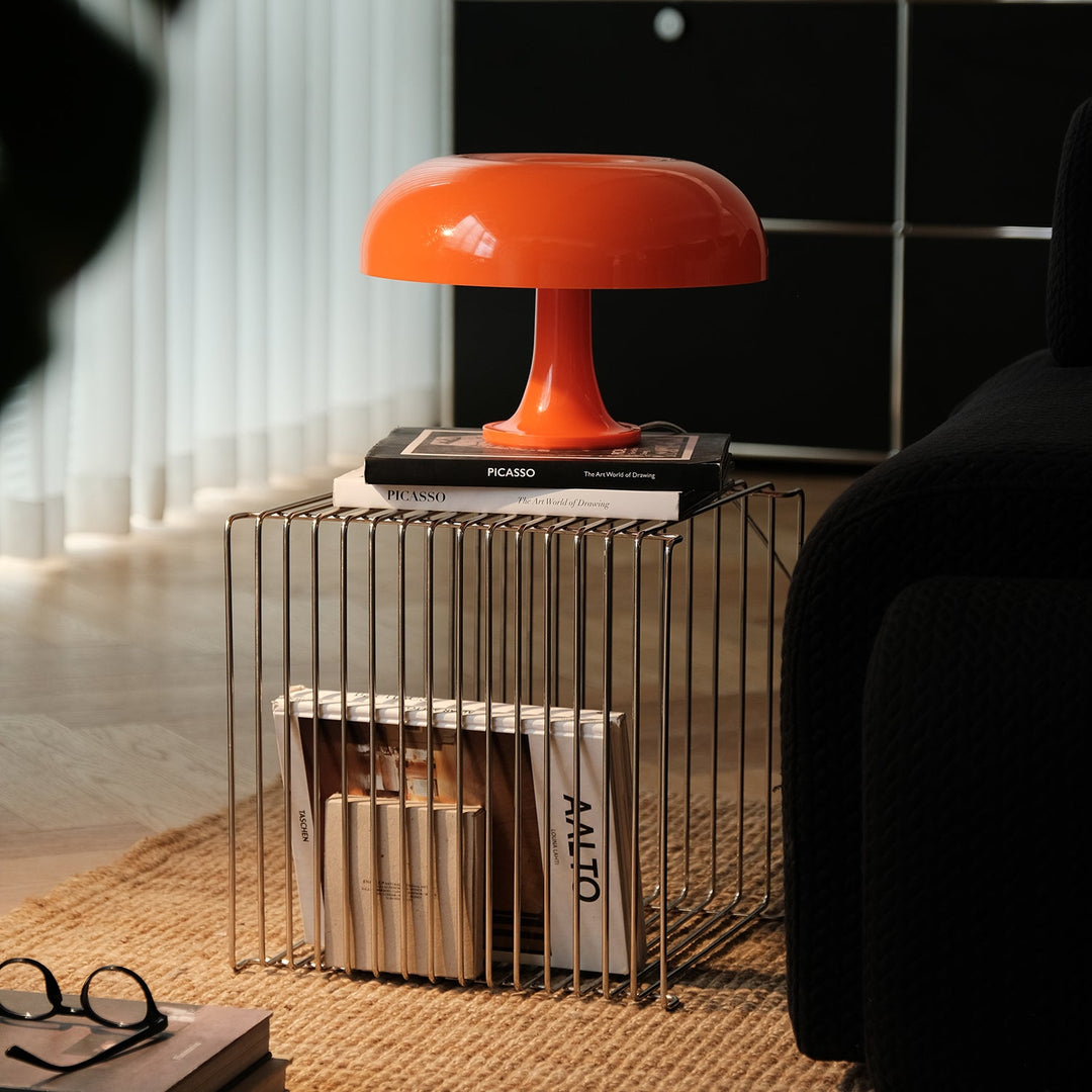 Bauhaus steel side table panton wire in still life.