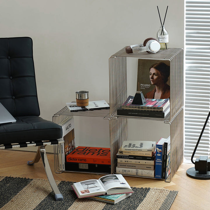 Minimalist Steel Side Table PANTON WIRE