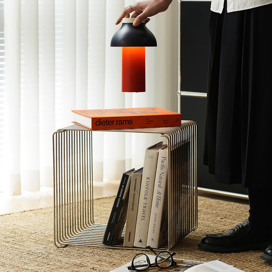 Bauhaus steel side table panton wire primary product view.